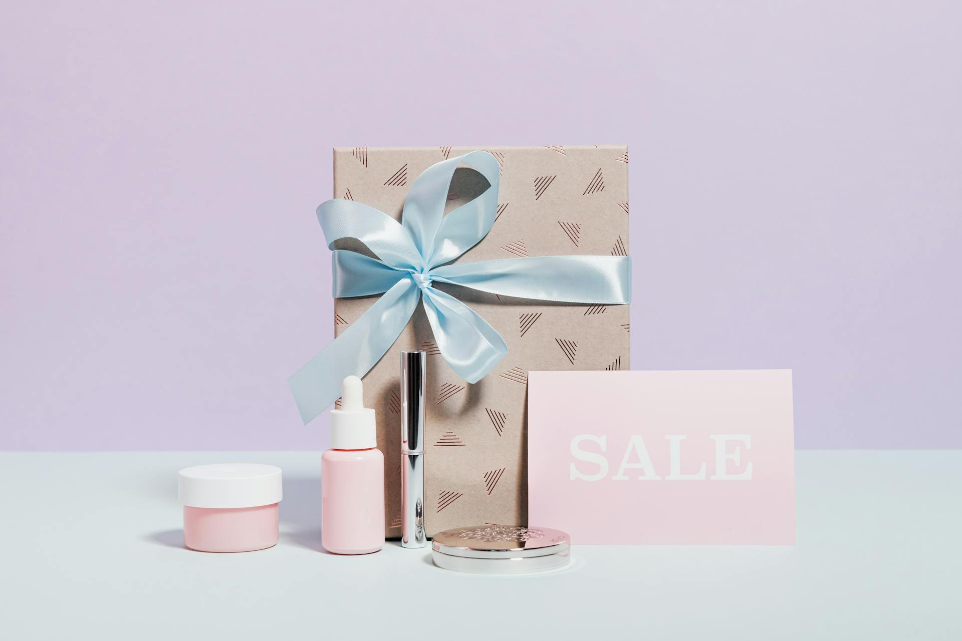 e-commerce holiday trends Q4 strategy